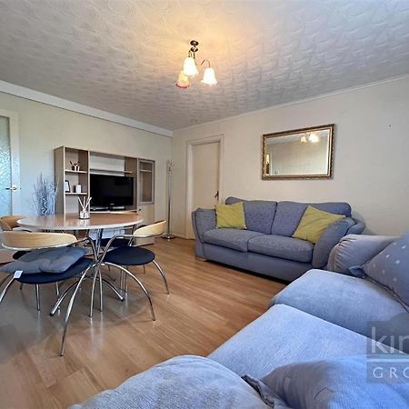 A Cosy 1 Bedroom Apartment Enfield Buitenkant foto