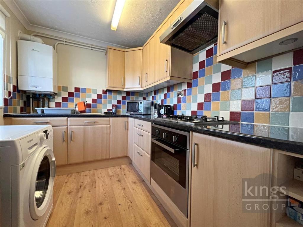 A Cosy 1 Bedroom Apartment Enfield Buitenkant foto